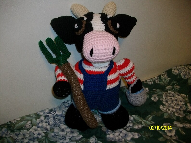 Buddy The Bull Crocheted Toy image 5