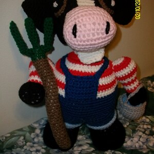 Buddy The Bull Crocheted Toy image 3