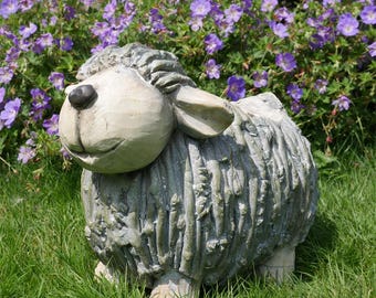 Large Sheep Flowerpot Garden Ornament Lamb Ornamental Planter Farmyard Animal Garden Sculptures Patio Decorations Outdoor Indoor