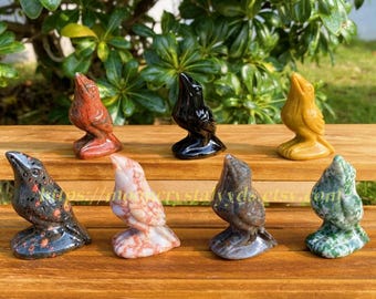 Crystal Carved Crow: Healing Stone Raven Statue, Home Decor (2 inches)