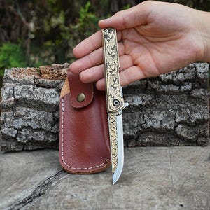 Coltello pieghevole da gentiluomo, acciaio N690 60 HRC, manico inciso in oro, coltello tascabile turco EDC fatto a mano