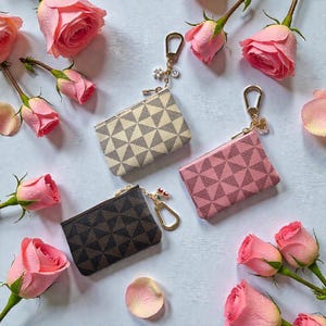 Faux Leather Geometric Pattern Keychain Coin Purse with Charms