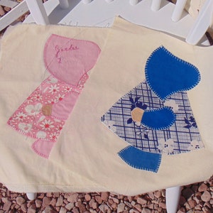 Vintage Bonnet Sue Quilt Squares: Hand-Appliqued Fabric, Set of 15