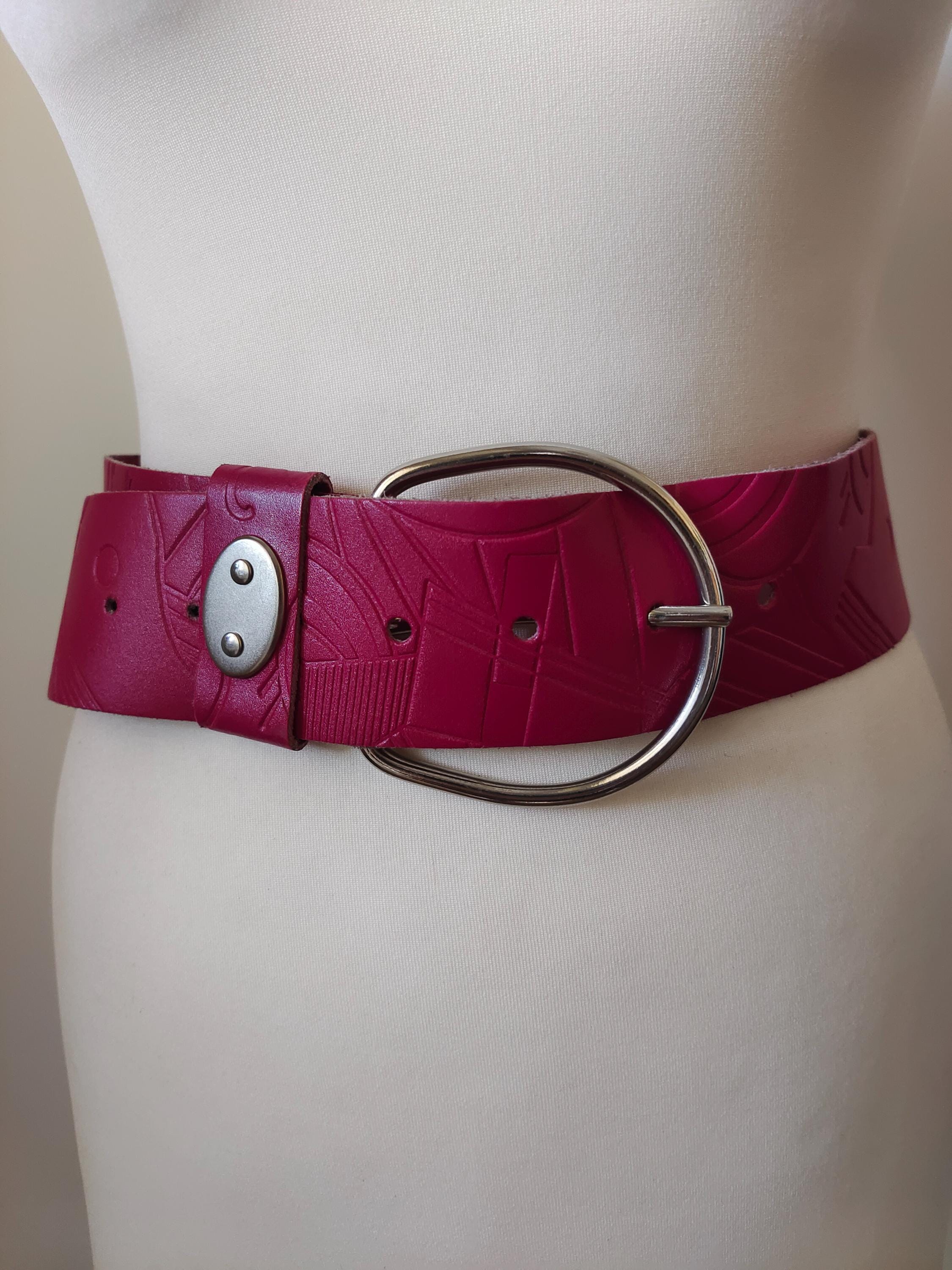 Vibrant Magenta Women\'s leather belt with Textured Design vintage Magenta Leather Belt - Etsy main image 4