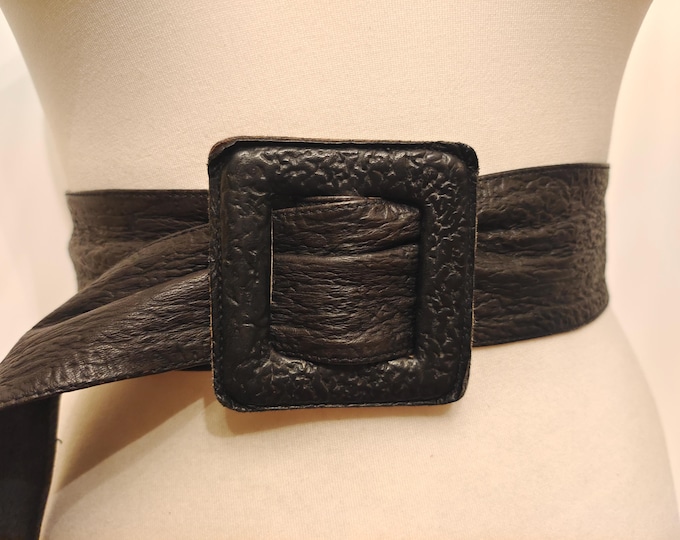 Vintage 80's Black Real Leather Adjustable Belt