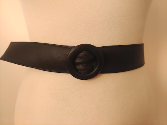 Astor‎ - vintage black leather belt s-l400.jpg main image 2