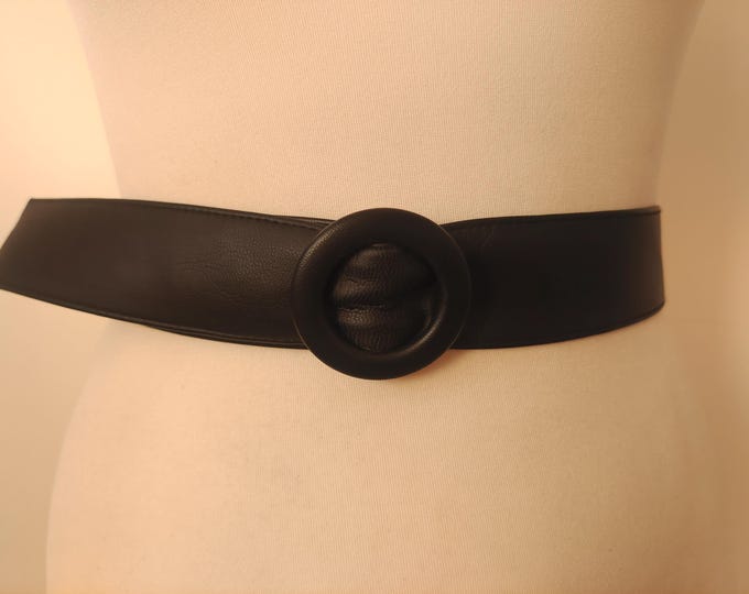 Regular Faux Leather Black 80's Vintage Adjustable Belt by Astor Made in Germany