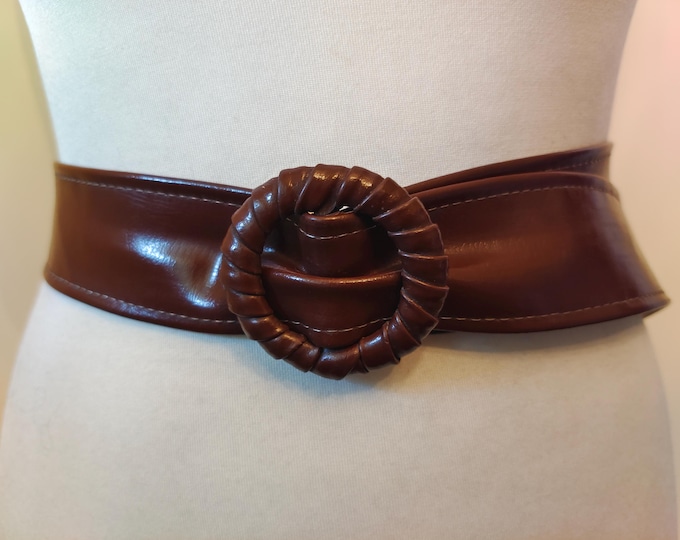 80's Vintage Brown Faux Leather Adjustable Belt With Ring Buckle