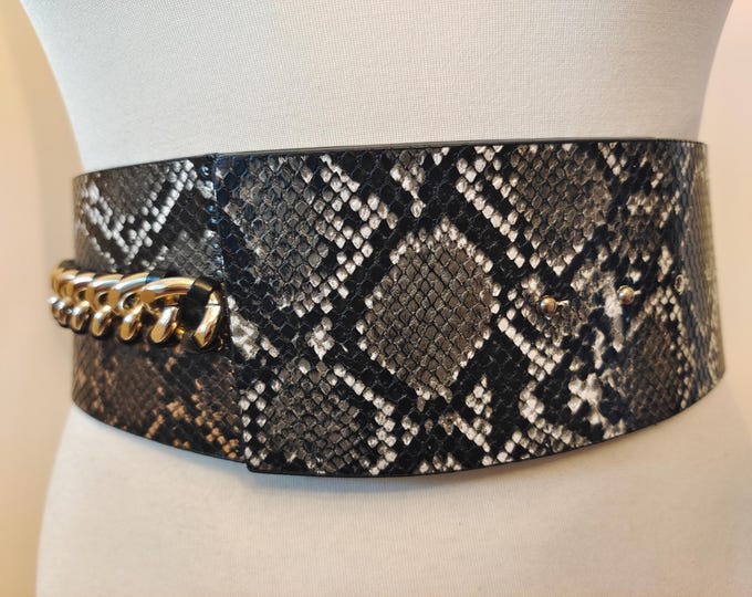 Wide Faux Leather Belt With Golden Chain by ASOS