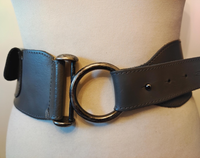 Wide Grey Real Leather Belt With Pocket by Expresso