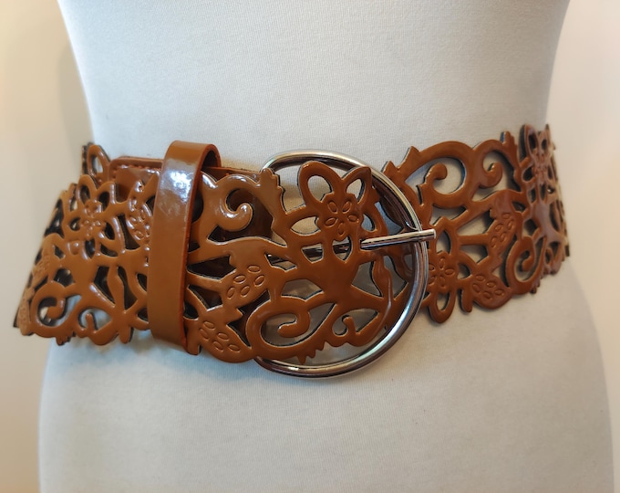 Light Brown Faux Leather Openwork Adjustable Belt