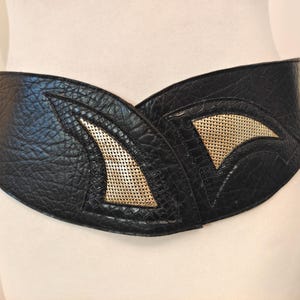 80er Vintage Breiter Schwarzer Kunstleder Gürtel