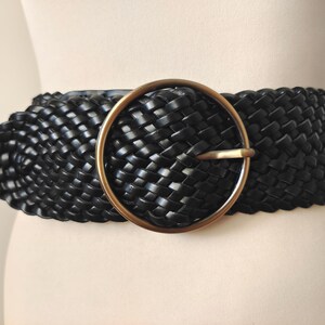Wide Black Faux Leather Adjustable Woven Belt With Gold  display picture 2