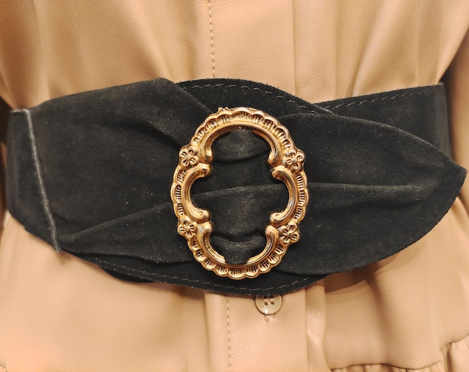 90's Vintage Wide Black Real Leather Belt With Golden Metal Buckle