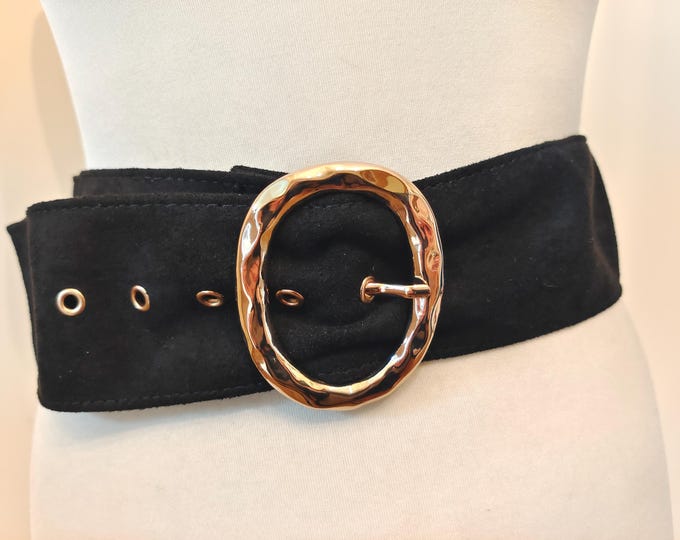 Wide Black Faux Suede Belt With Golden Metal Buckle