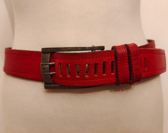 90's Vintage Regular Red Thick Leather Belt by GP&Max Made in Italy