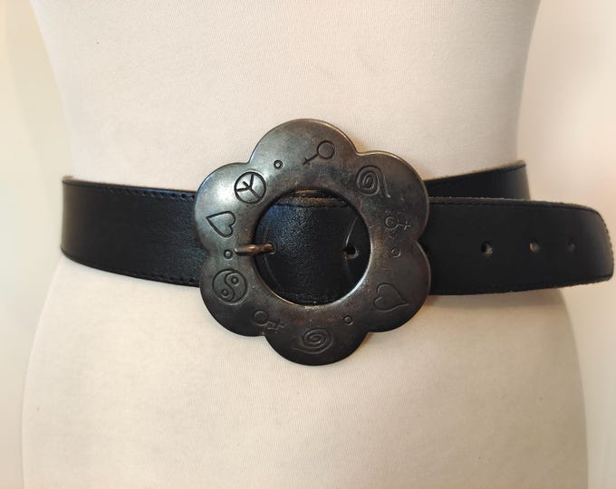90's Vintage Black Real Leather Belt With Flower Metal Buckle Made in France