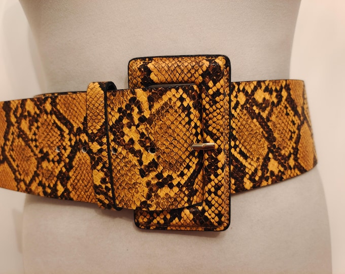 WIde Mustard Faux Leather Belt With Big Buckle by Mango