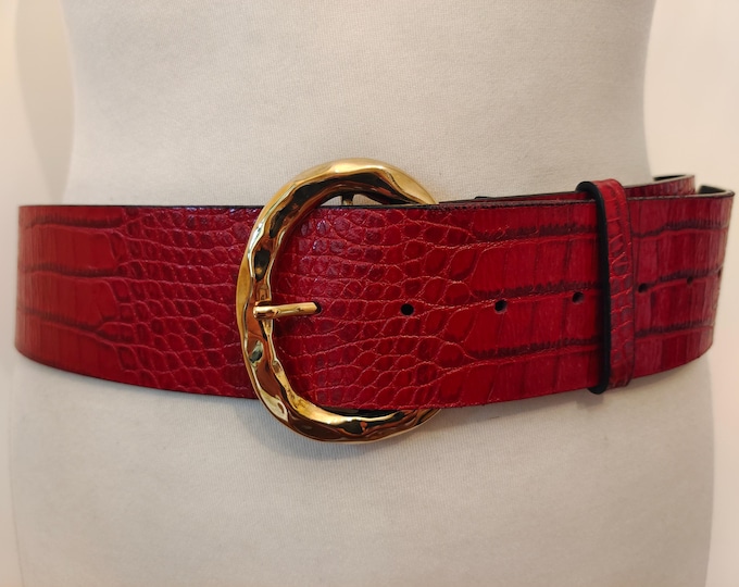 Wide Red Real Leather Belt With Golden Metal Buckle by ZARA Made in Spain