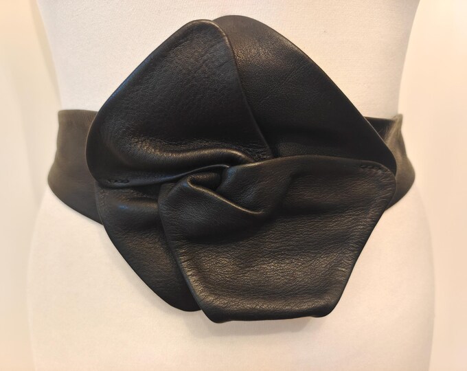 Black Real Leather Belt With Leather Rose Buckle