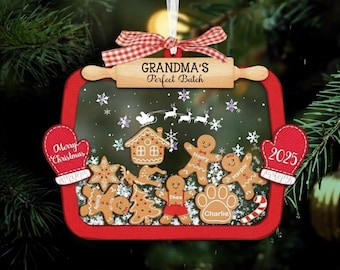 4D Shaker Grandma - Grandpa's Perfect Batch, Custom Gingerbread Family Christmas Ornament, Grandma's Perfect Batch,Family Christmas Keepsake