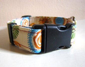 SALE - Vintage Inspired Peach Retro Fireworks and Flowers Dog Collar - Size S/M