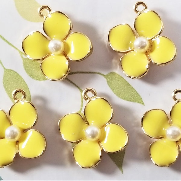 FF-168; Five Sweet Enameled Yellow Flower Charms with Pearl Center Accents