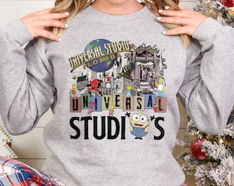 Vintage Disney Universal Studios Sweatshirt, Universal Studios Sweatshirt, Disneyworld Crewneck, Disney Family Sweatshirt 232725