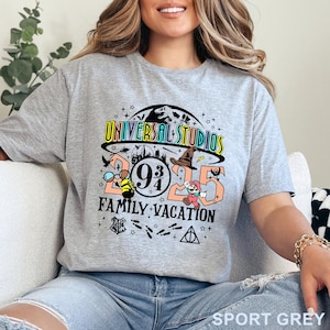 Vintage Universal Studios 2025 Family Vacation Shirt