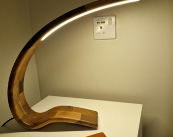 Lámpara de noche minimalista de madera, lámpara de mesa, accesorios de escritorio, decoración de escritorio, luz de noche, lámpara de escritorio, lámpara de mesa LED, oficina, teletrabajo