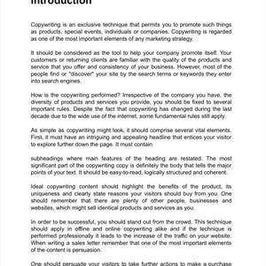 Puede incluir: Un documento de texto que describe la importancia del copywriting para promover productos, servicios y empresas. El documento destaca la necesidad de una escritura clara, concisa y persuasiva para atraer clientes e impulsar las ventas.