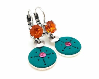 Petites boucles d'oreilles vert et orange, boucles d'oreilles bohème chic, bijou fait main, cadeau pour femme, cadeau de Noël