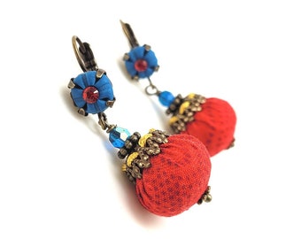 Colourful dangling earrings from polymer clay and textile beads