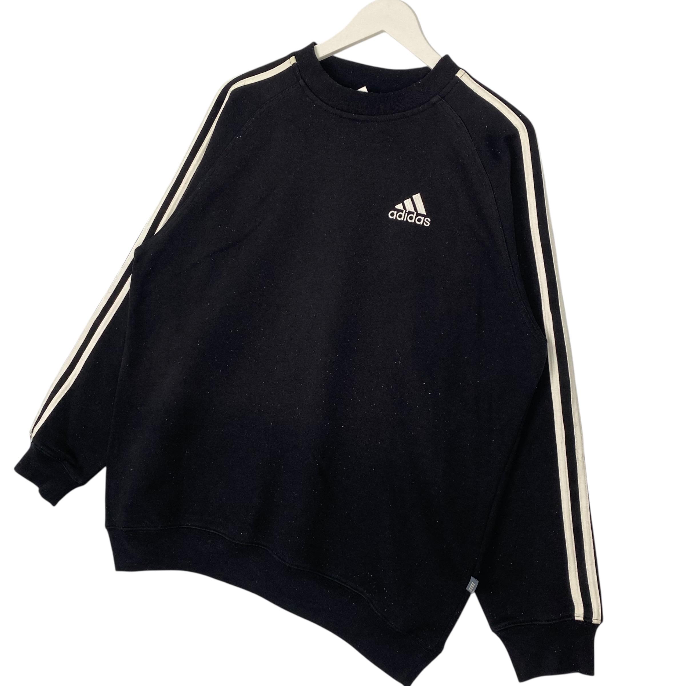 ウェア 90s adidas black pullover Vintage 90s Adidas Sweatshirt Crewneck Black Pullover Jumper Size