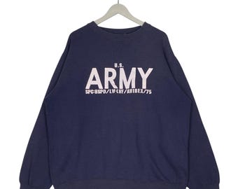 Vintage Avirex tröja med stor logotyptryck, rund hals, marinblå tröja, storlek XL