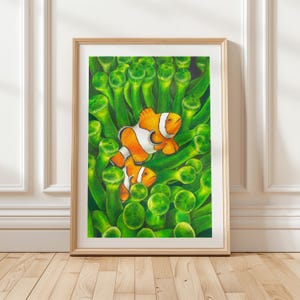 A4/ A5 Nemo Fisch Buntstift Kunstdruck | Physisches Druckplakat | Wandkunst | Botanische Kunst | Maritime Dekoration Ozean Gemälde [Ungerahmt]