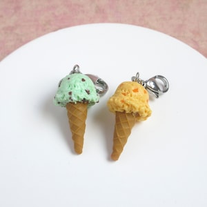 Eistüte Charm, Minz Schokolade Chip oder Mango Sorbet, Geschenk unter 20