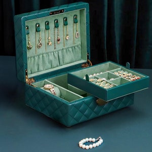 Boîte à bijoux en cuir végétalien vert émeraude – Organiseur en velours avec cadenas et clé | Rangement pour montre, collier et bague de luxe