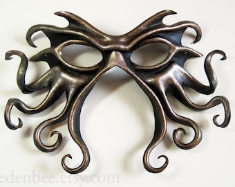 Cthulhu leather mask, hand-painted in black with metallic bronze and silver, Halloween