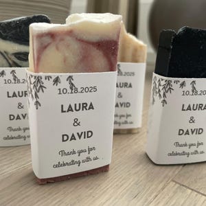 Bomboniere personalizzate in mini sapone naturale / matrimonio / addio al nubilato / baby shower