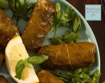 Ricetta FACILE per Dolmades con foglie di vite ripiene di riso Istruzioni di cottura Piatto greco Dolamades Adatto al congelatore Antipasti vegetariani Contorno vegano