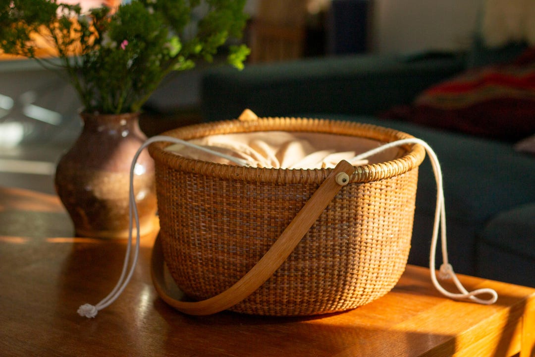 Large Nantucket Woven Wicker Basket 12" Lined With Handle - Etsy