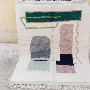 Superbe tapis marocain - Tapis en laine personnalisé - Tapis marocain - Tapis de style Beni Ourain - Tapis berbère - Tapis du Maroc .