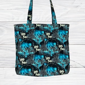 Sac fourre-tout bleu sarcelle bleu sarcelle fait main en tissu de coton bleu sac à main sac à main cartable sac d'épicerie, tissu sous licence Harry Potter