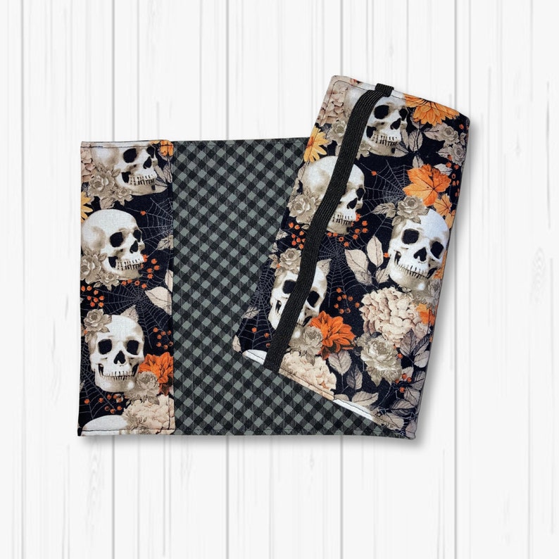 Autumn Skulls Adjustable Book Cover, Fabric Book Sleeve, Book Sleeve, Book Pouch, Book Accessories, Fabric Book Cover Autumn Skulls zdjęcie 2