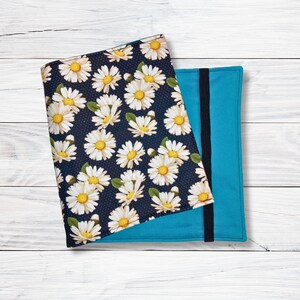Daisies - Adjustable Book Cover, Fabric Book Sleeve, Book Sleeve, Book Pouch, Book Accessories, Fabric Book Cover, Bible Cover