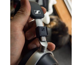 BTD700 Adapter Clip for Sennheiser HDB630 / Momentum M4*