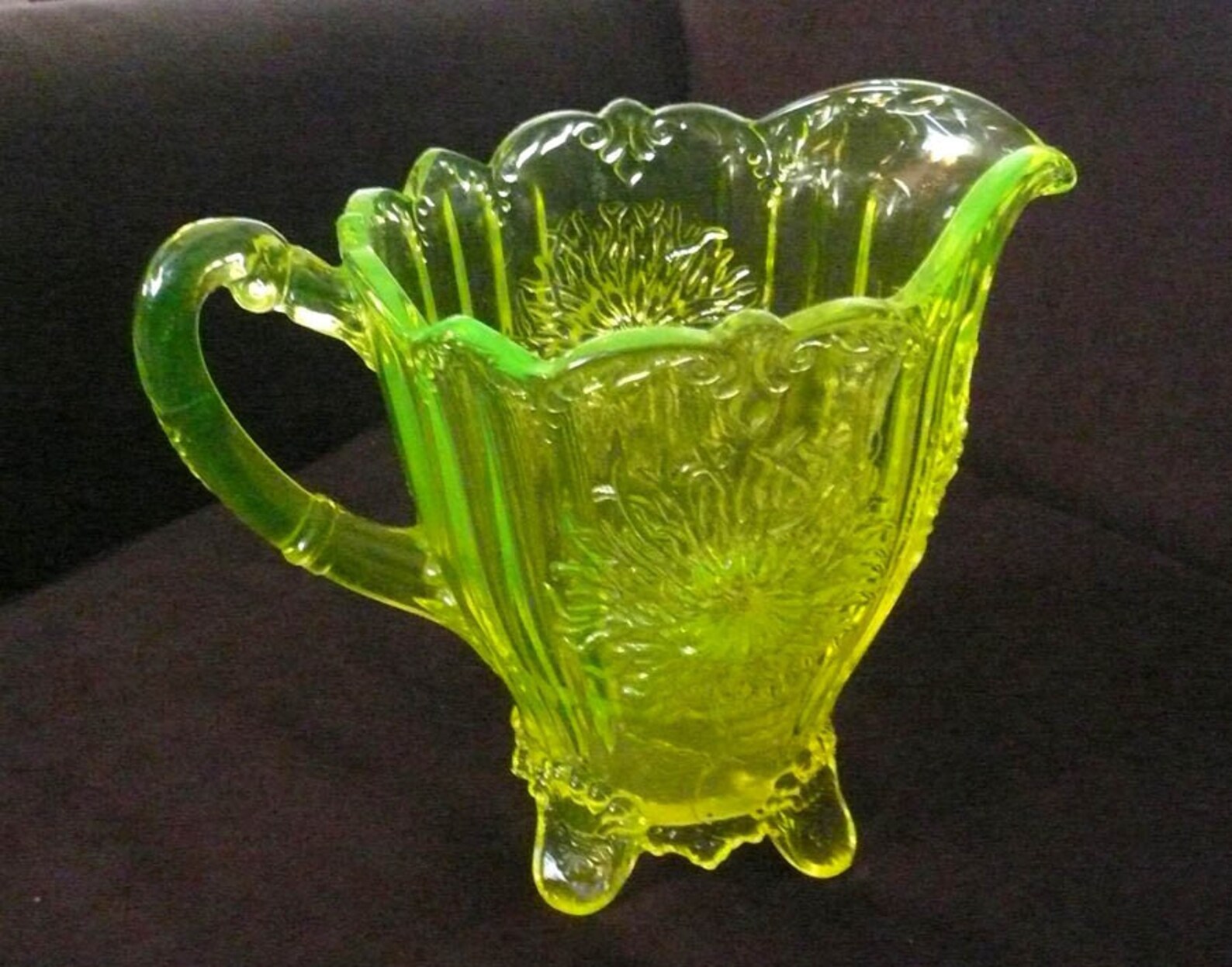 Vintage Vaseline Glass Pitcher Dahlia Etsy