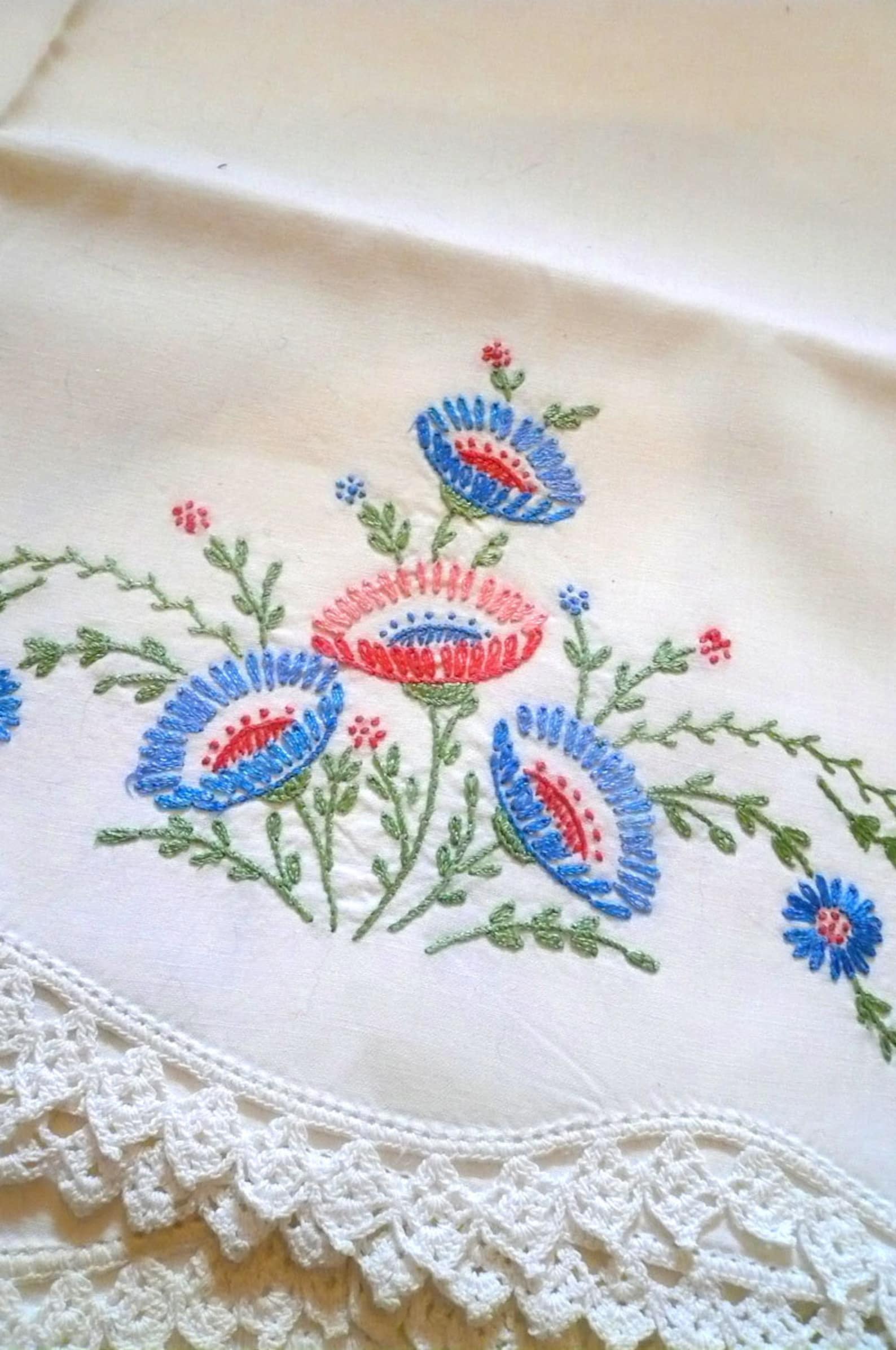 Vintage Hand Embroider Pillowcases Floral Vines Etsy