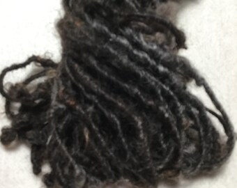 Natural--Handspun Cotswold Wool Bulky Art Yarn in Black Charcoal Gray by KnoxFarmFiber for Weave Knit Embellishment